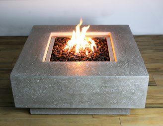 Elementi Manhattan Fire Table OFG103