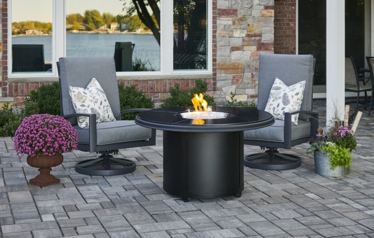 The Outdoor Greatroom Company Black Granite Beacon Chat Height Gas Fire Pit Table | Fire Pit Dining Table | Electric Fire Pit | Propane Fire Pit | Natural Gas Fire Pit | Round Fire Pit | 55,000 BTUs Fire Pit
