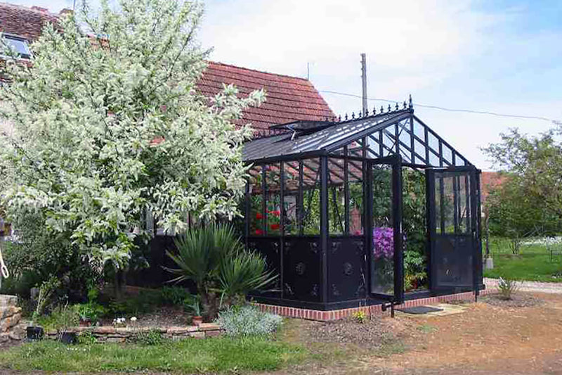 EXACO Retro Royal Victorian | VI 46 | 4mm Tempered Glass Greenhouse